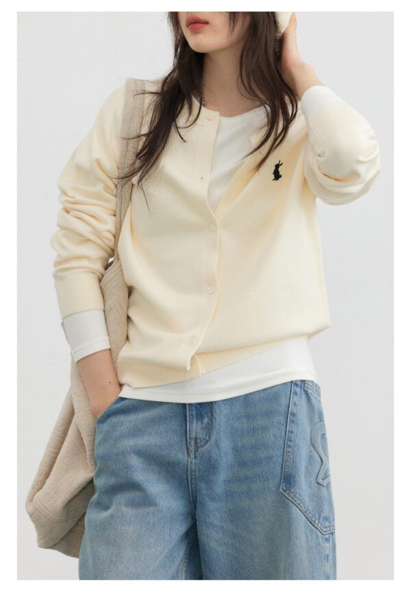 Autumn New Simple Solid Color Embroidered Knitted Cardigan Sweater - Image 8